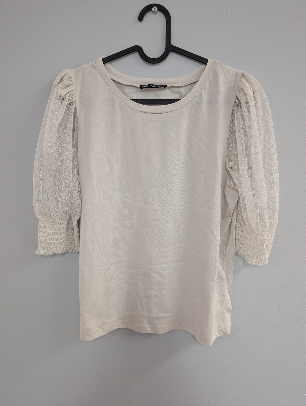 Zara Cream Puff-Sleeve Short Sleeve Tee